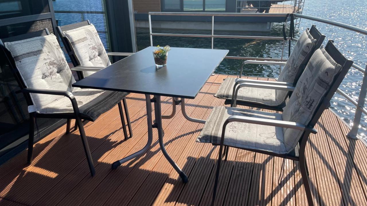 Hausboot Dolce Vita am Bärwaldersee Klitten Buitenkant foto